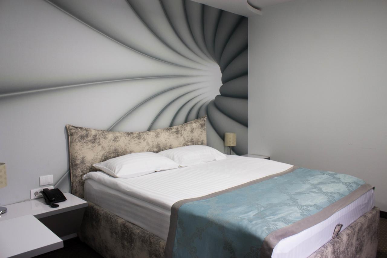 Garni Hotel Hollywoodland Wellness & Aquapark Belgrado Exterior foto